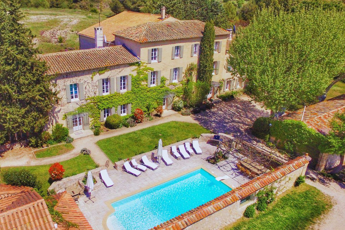 @-5 Eksklusivt agriturismo med basseng og utsikt over det toskanske landskapet – en luksuriøs gårdsferie i Italia.
