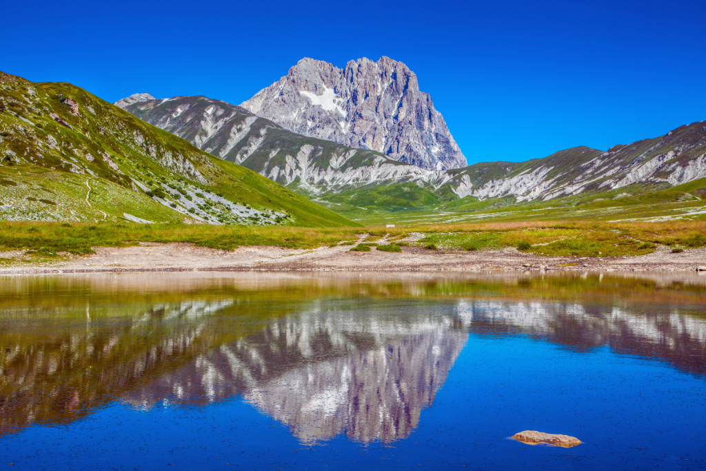 Gran Sasso -Utsikt mot Corno Grande – høyeste fjellet i Appenninene.