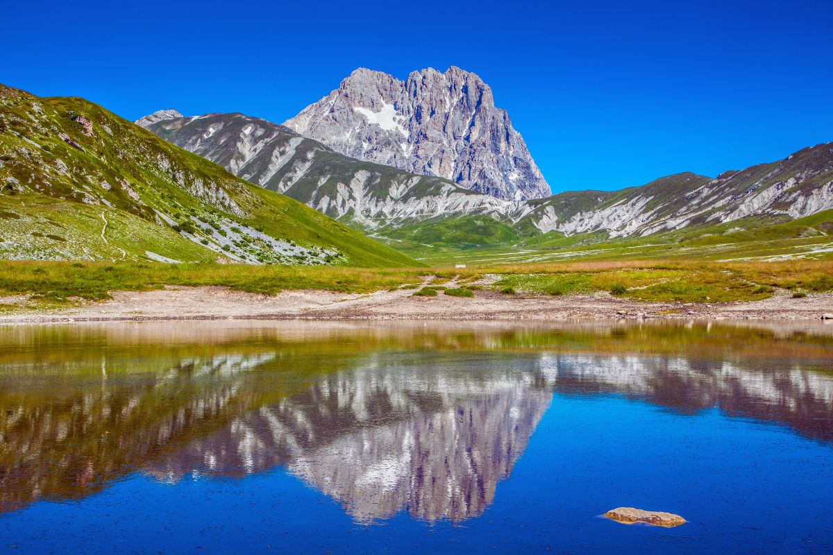 Gran sasso - Abruzzo Gran Sasso -Utsikt mot Corno Grande – høyeste fjellet i Appenninene.