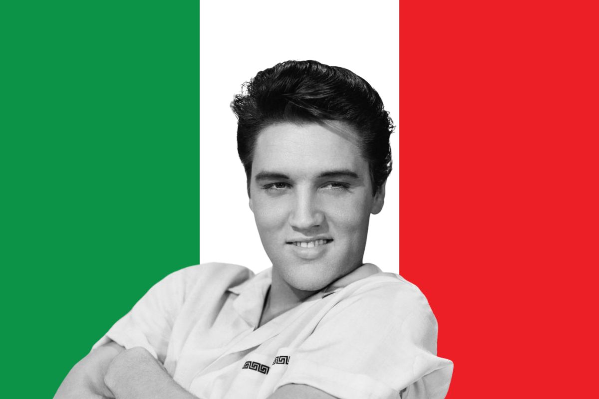 Elvis Presley Elvis Presley foran det italienske flagget – den amerikanske rockekongen som sang flere italienske klassikere som ’O Sole Mio, Torna a Surriento og Santa Lucia.