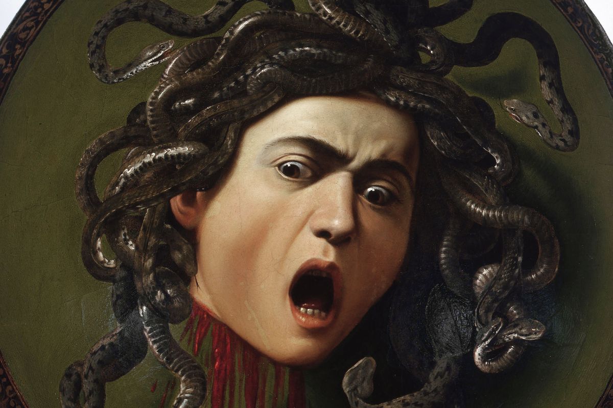 Caravaggios Medusa – et dramatisk barokkmaleri malt på et skjold, som viser Medusas hode med levende slanger i håret og et uttrykk av skrekk i det øyeblikket hun blir halshugget. Utstilt i Uffizi-galleriet i Firenze.