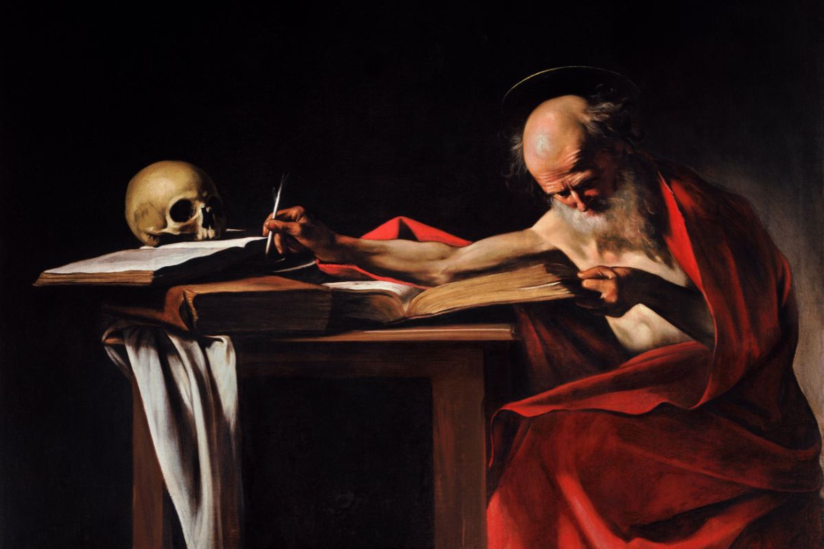 Caravaggios Jomfru Marias død – et realistisk og gripende maleri som viser Maria død omgitt av sørgende apostler. Den mørke bakgrunnen og det røde lyset skaper en dramatisk stemning. Utstilt i Louvre i Paris.