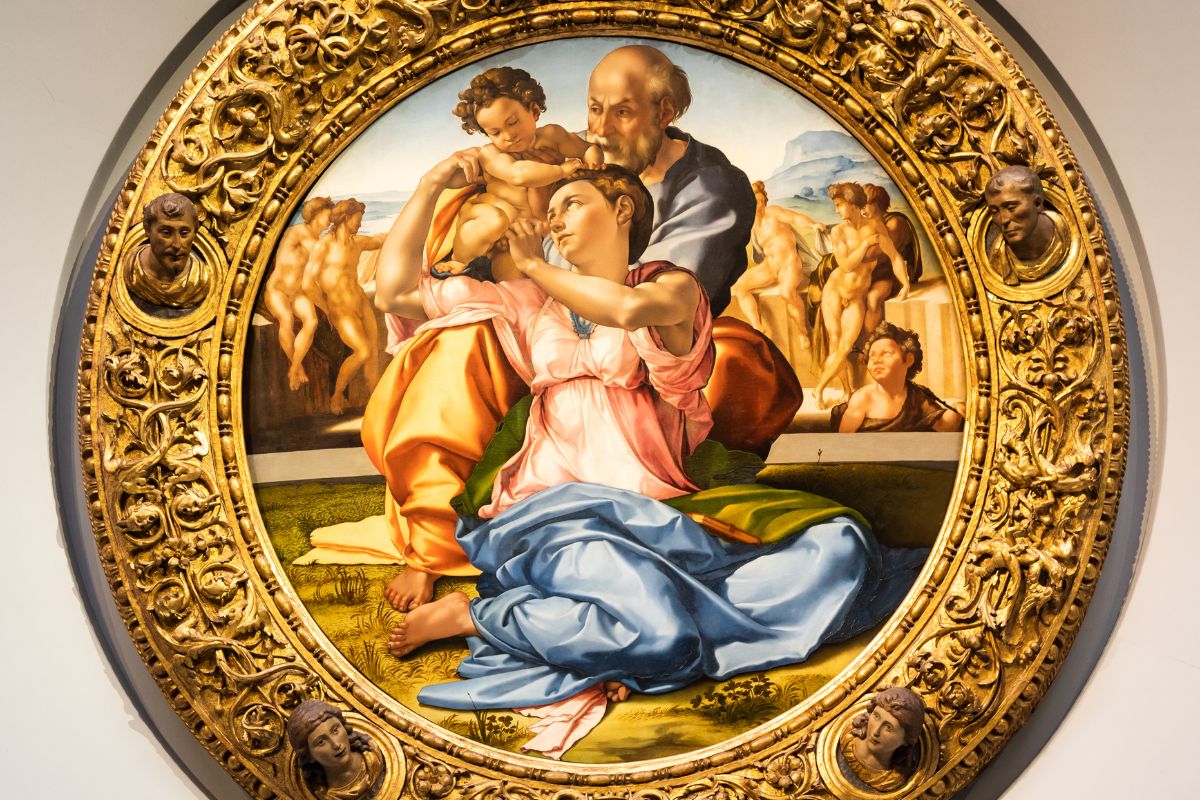 Maleriet «Tondo Doni» av Michelangelo, et rundt renessansemaleri med Den hellige familie, utstilt i Uffizi-galleriet i Firenze.